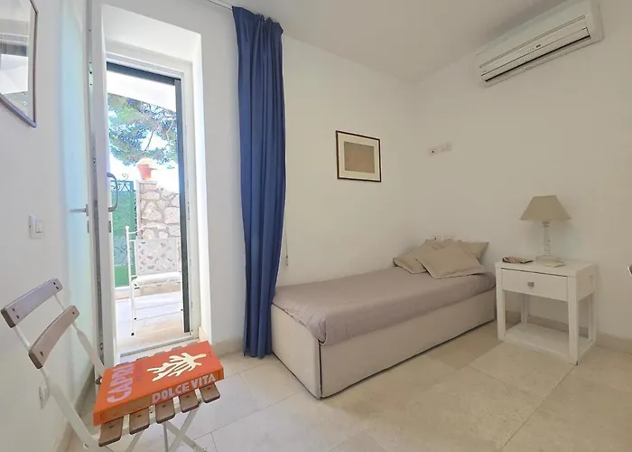 Il Passerotto קאפרי