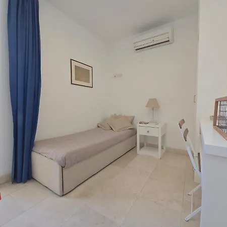 Il Passerotto * 卡普里